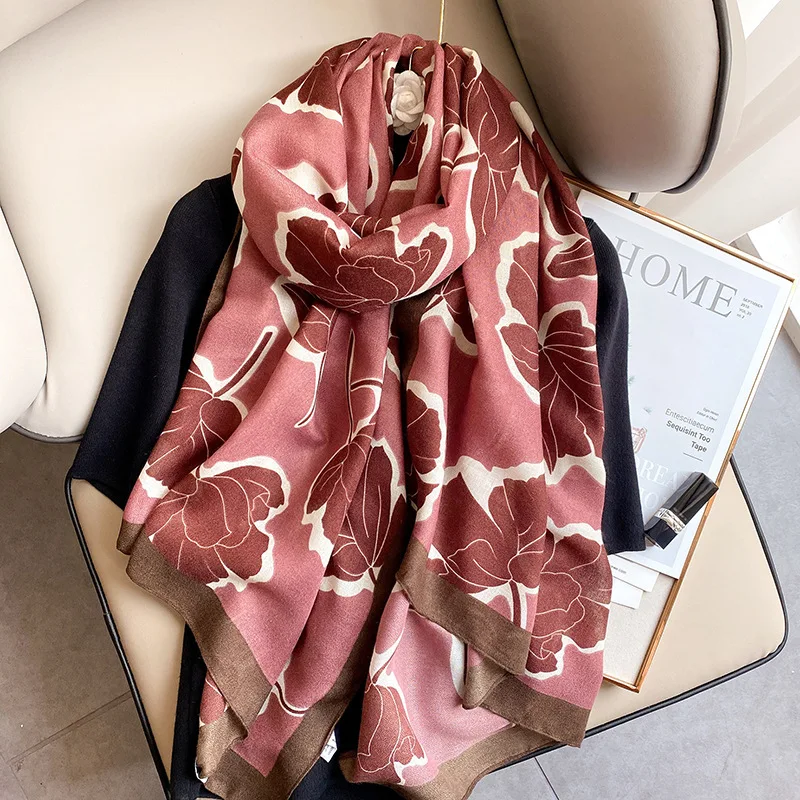 Literary cotton and linen ladies warm hijab scarf fashion printing long shawl dual-purpose gauze beach towel
Literary cotton and linen ladies warm hijab scarf fashion printing long shawl dual-purpose gauze beach towel