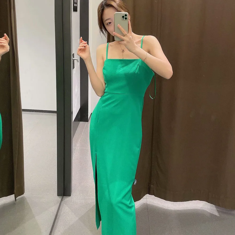 DiYiG WOMAN 2021 summer new thin strap one-line collar high waist split backless straight dress for women
DiYiG WOMAN 2021 summer new thin strap one-line collar high waist split backless straight dress for women