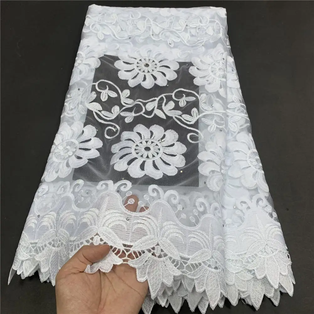 MIQIER High Quality African Nigerian Tulle Lace Fabric French Embroidery Milk Silk Voile Cord French Dress Tulle lace 2.5yards
MIQIER High Quality African Nigerian Tulle Lace Fabric French Embroidery Milk Silk Voile Cord French Dress Tulle lace 2.5yards