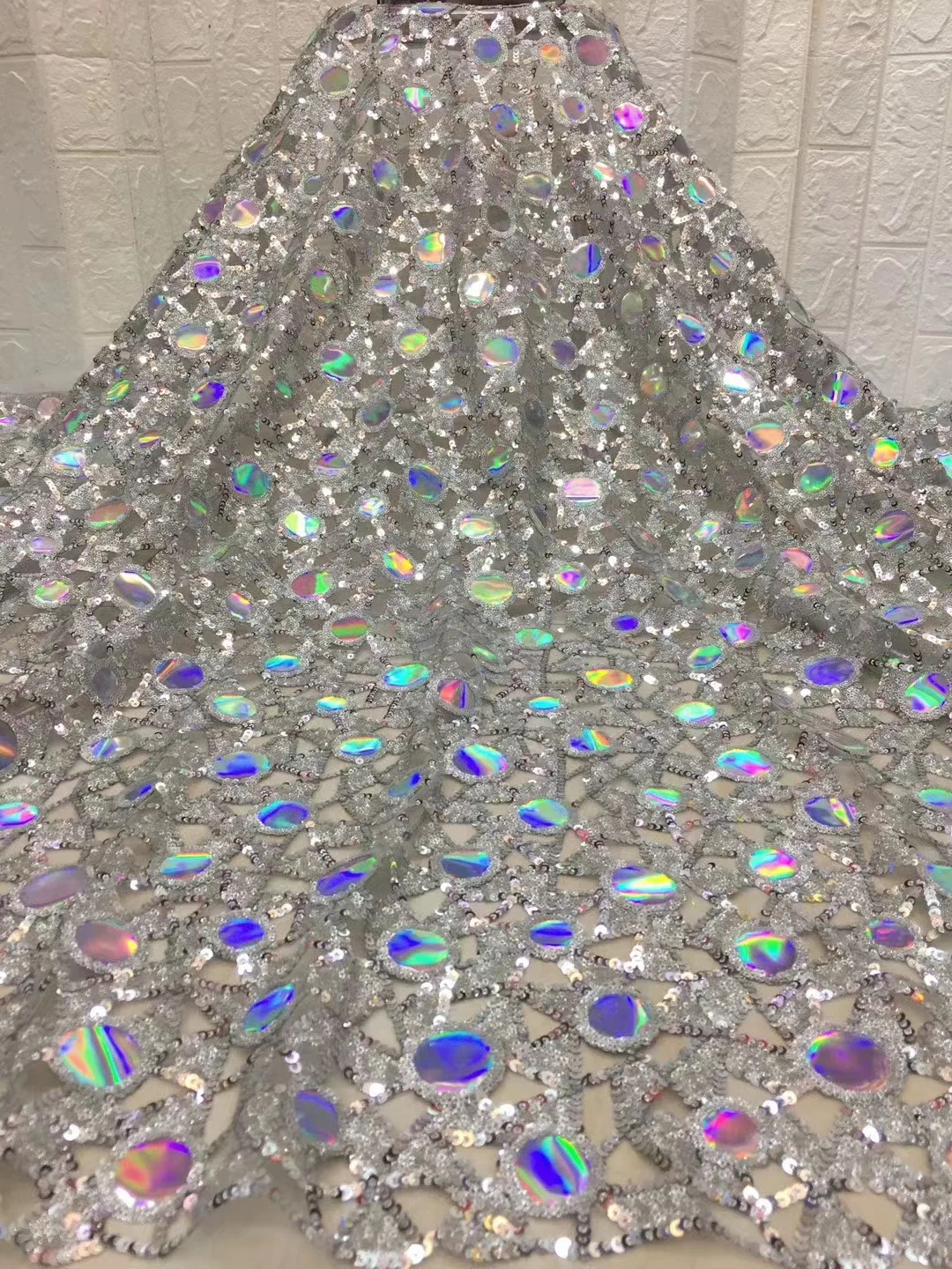 African Sequin Lace Fabric 2021 High Quality Golden Lace French Sequence Tulle Lace Nigeria Wedding Tulle Lace Fabric D4505
African Sequin Lace Fabric 2021 High Quality Golden Lace French Sequence Tulle Lace Nigeria Wedding Tulle Lace Fabric D4505