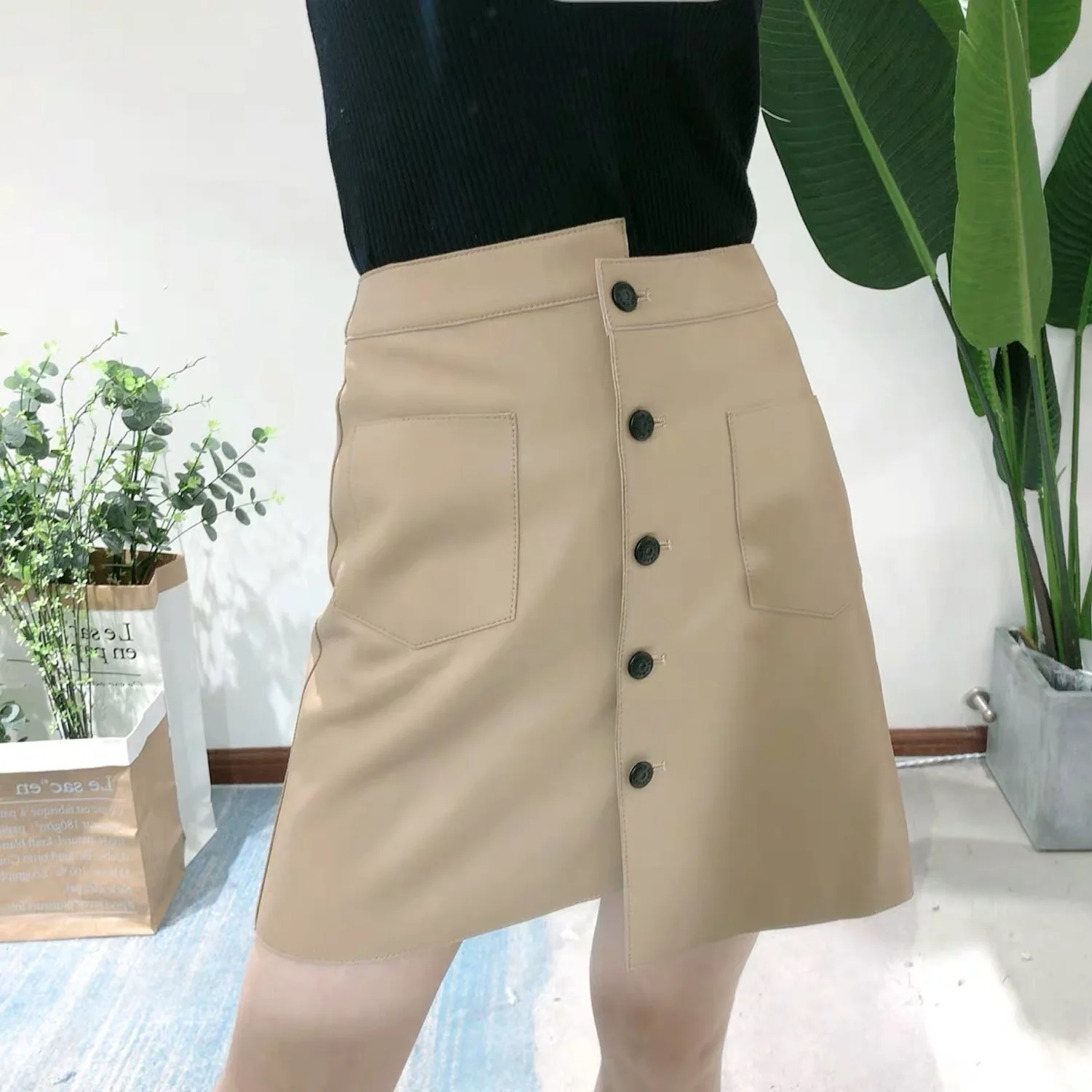 Женская мини-юбка на пуговицах, Привлекательная юбка-карандаш из натуральной кожи, 2020
Женская мини-юбка на пуговицах, Привлекательная юбка-карандаш из натуральной кожи, 2020