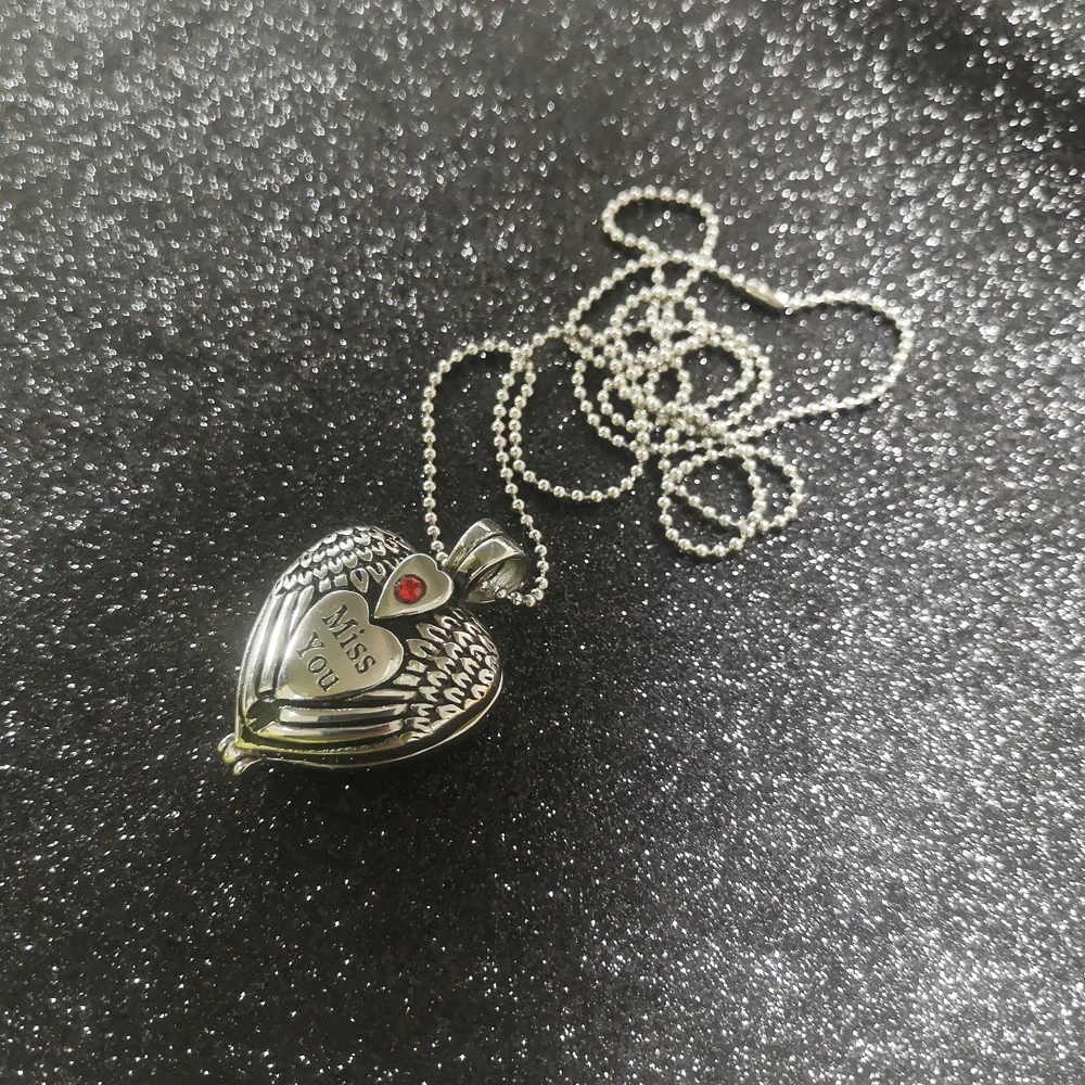 SDA Commemorating Loved Ones I Miss You Ashes Box Pendants Stainless Steel Necklace Angel Wings 
SDA Commemorating Loved Ones I Miss You Ashes Box Pendants Stainless Steel Necklace Angel Wings