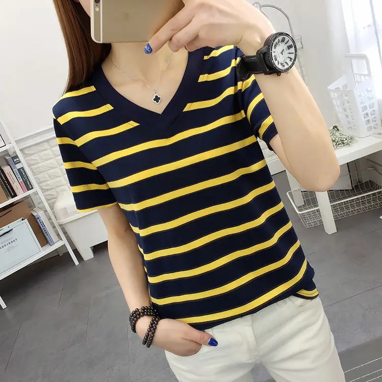 Summer large 200kg loose short sleeve T-shirt women's V-neck half sleeve cotton T-shirt
Summer large 200kg loose short sleeve T-shirt women's V-neck half sleeve cotton T-shirt