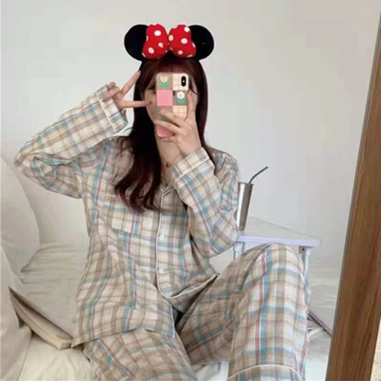 Autumn Winter Warm Ladies Long Sleeve Gradient Khaki Grid Sleepwear Sweet Girls Pajamas Set Korean Style Female Soft Home Wear
Autumn Winter Warm Ladies Long Sleeve Gradient Khaki Grid Sleepwear Sweet Girls Pajamas Set Korean Style Female Soft Home Wear