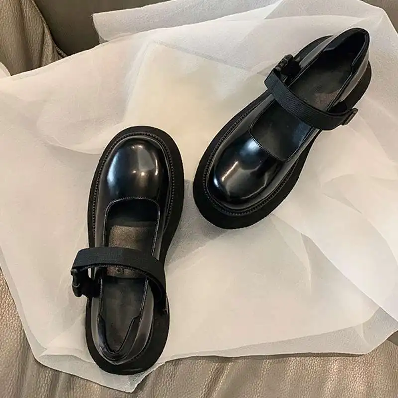 Krazing pot hot genuine leather round toe high heels thick bottom brand shoes buckle strap British style fashion women pumps L08
Krazing pot hot genuine leather round toe high heels thick bottom brand shoes buckle strap British style fashion women pumps L08