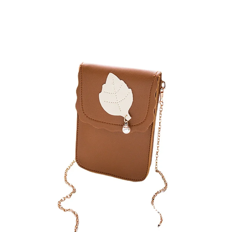 2021 trendy women's handbags.Metal leaf accessories mobile phone bag.Fresh and sweet mini messenger shoulder bag.free shipping
2021 trendy women's handbags.Metal leaf accessories mobile phone bag.Fresh and sweet mini messenger shoulder bag.free shipping