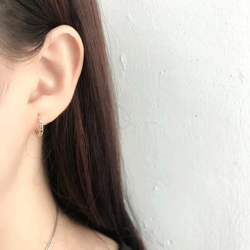 Small Round Earring For Women 925 Sterling Silver Hoop Earrings Charm Color Rhinestones Women's Earrings Round 2020 New Jewelry
Small Round Earring For Women 925 Sterling Silver Hoop Earrings Charm Color Rhinestones Women's Earrings Round 2020 New Jewelry