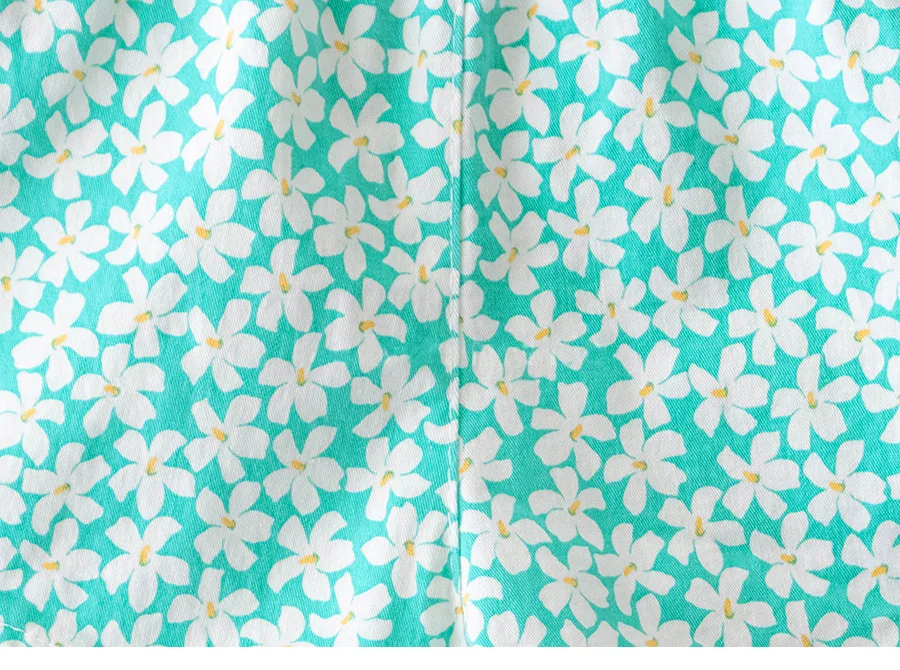 2021 Floral shorts baby girls casual summer beach pants out pants children shorts summer shorts
2021 Floral shorts baby girls casual summer beach pants out pants children shorts summer shorts