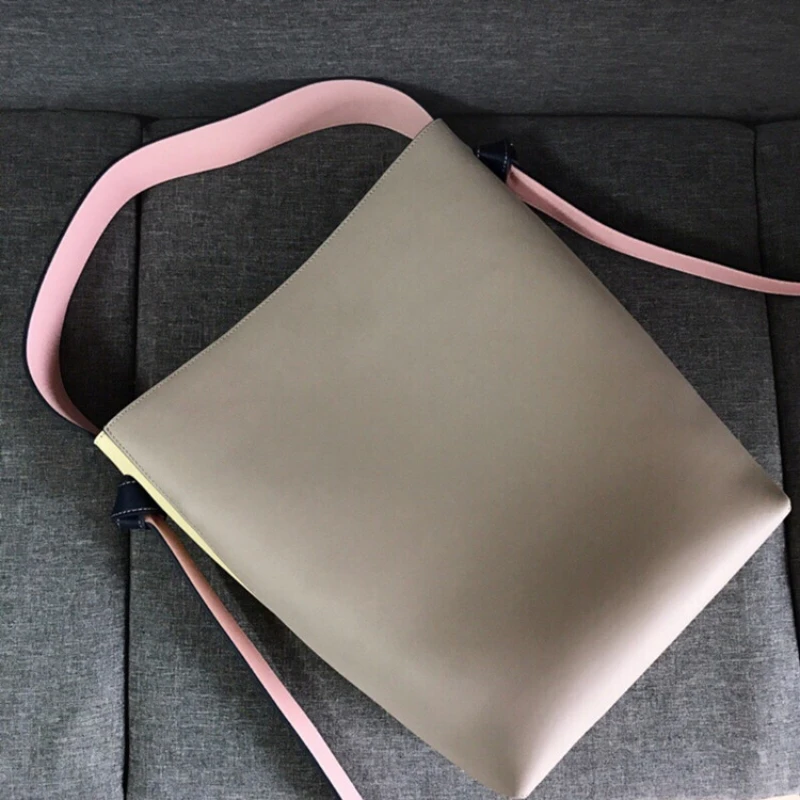 Summer Mixed Colors Women Bucket Bag Luxury Ladies Leather Big Tote Handbag Fashion High Capacity Shopper Shoulder Bag
Summer Mixed Colors Women Bucket Bag Luxury Ladies Leather Big Tote Handbag Fashion High Capacity Shopper Shoulder Bag