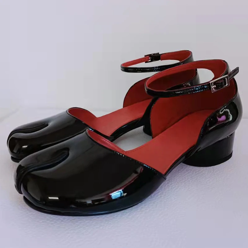 Spring summer Mary Janes shoes mid Heel split Toe shallow mouth genuine Leather ankle strap sandals Women dress shoes runway
Spring summer Mary Janes shoes mid Heel split Toe shallow mouth genuine Leather ankle strap sandals Women dress shoes runway