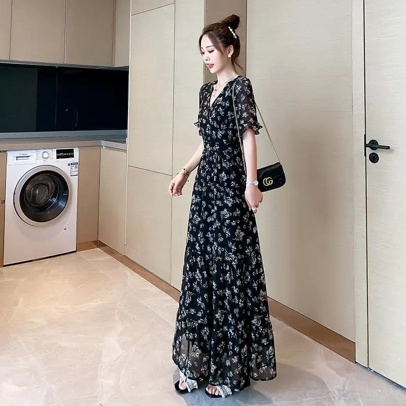 French first love platycodon skirt temperament long dress floral dress to ankle summer super fairy skirt slim tide
French first love platycodon skirt temperament long dress floral dress to ankle summer super fairy skirt slim tide