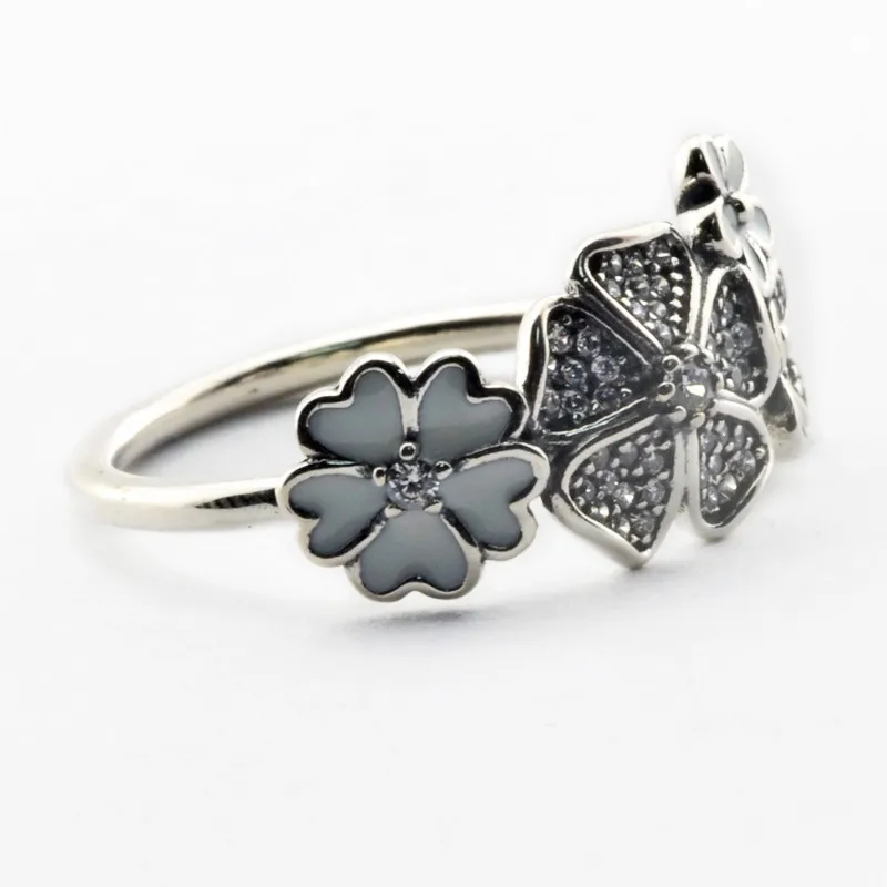 Shimmering Bouquet Daisy Ring Sterling Silver Jewelry For Woman DIY Fashion Rings For Jewelry Making Party Rings
Shimmering Bouquet Daisy Ring Sterling Silver Jewelry For Woman DIY Fashion Rings For Jewelry Making Party Rings
