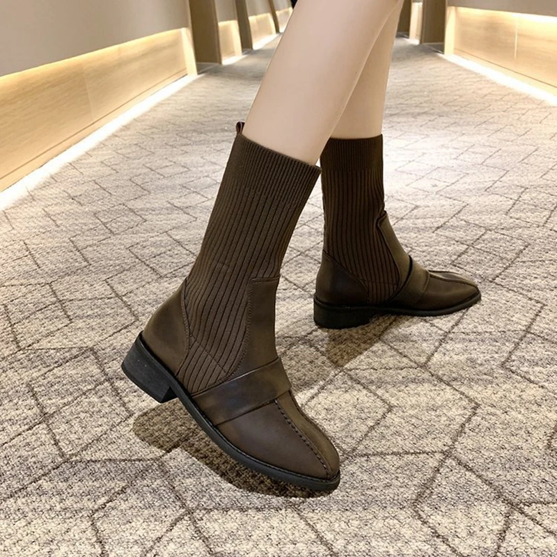 Women's Mid-top Boots Thick Solid Heel Shoes Elastic Band Knitted Outer Shoes Elegant Shoes New Versatile Casual Martin Boots
Women's Mid-top Boots Thick Solid Heel Shoes Elastic Band Knitted Outer Shoes Elegant Shoes New Versatile Casual Martin Boots