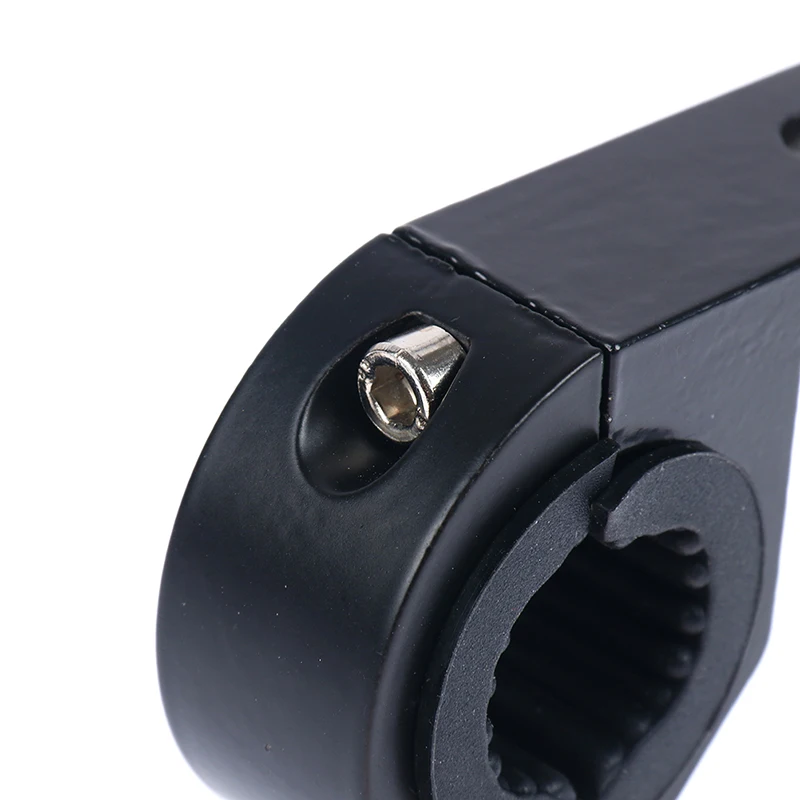 One Piece Motorcycle Headlamp Clip Bracket Motorcycle Lamp Bracket Tube Clip Kit Is Suitable For Motorcycle Handlebar Spotlight 
One Piece Motorcycle Headlamp Clip Bracket Motorcycle Lamp Bracket Tube Clip Kit Is Suitable For Motorcycle Handlebar Spotlight