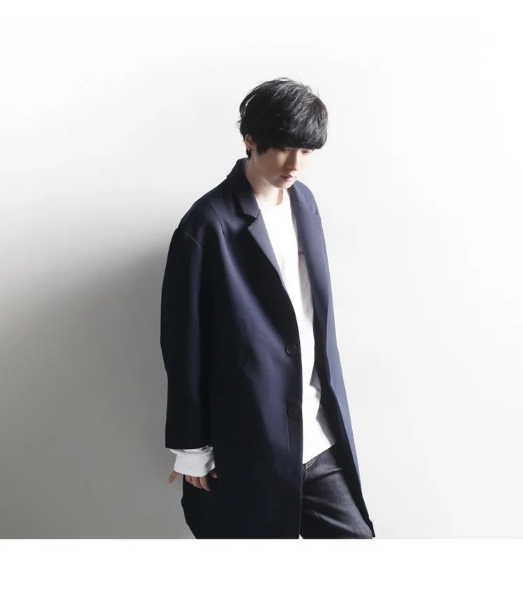 Windbreaker men's long Japanese and Korean versatile nightclub yuppie fashion men's coat hairstylist 
Windbreaker men's long Japanese and Korean versatile nightclub yuppie fashion men's coat hairstylist