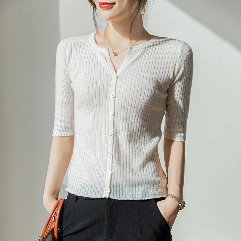 100% Pure Wool Women's Single Breasted Short Sleeve Cardigans Sweater Female Solid O-Neck Fashion Slim Thin Jacket Spring Summer
100% Pure Wool Women's Single Breasted Short Sleeve Cardigans Sweater Female Solid O-Neck Fashion Slim Thin Jacket Spring Summer