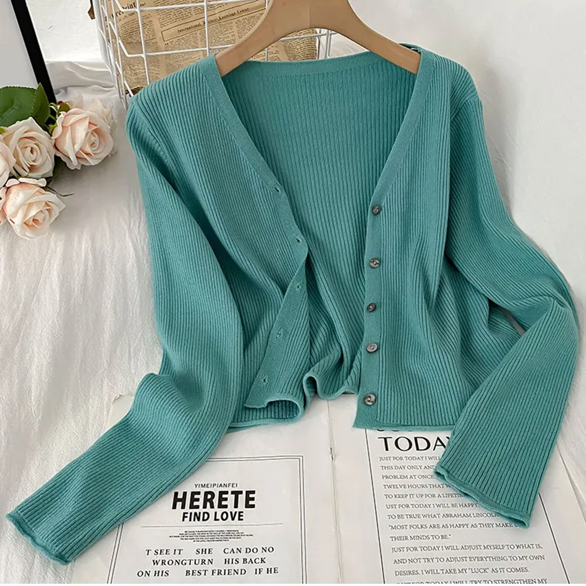 Весенне-осенний тонкий вязаный кардиган, женский свитер, пальто, корейские модные Однотонные кардиганы, короткий топ, джемпер, Женский пуло... 
Весенне-осенний тонкий вязаный кардиган, женский свитер, пальто, корейские модные Однотонные кардиганы, короткий топ, джемпер, Женский пуло...