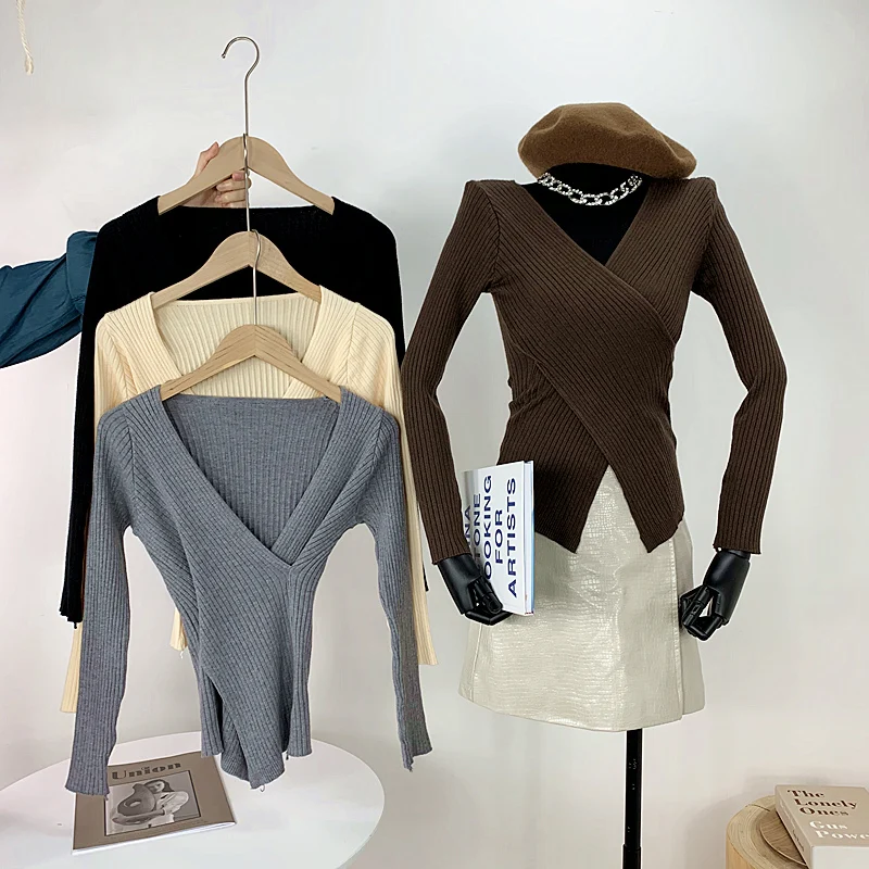 Женский трикотажный свитер с оборками, пикантный базовый свитер с длинным рукавом, рубашка с перекрещивающимися линиями, эластичная приталенная шикарная блузка, топы, лето 2021
Женский трикотажный свитер с оборками, пикантный базовый свитер с длинным рукавом, рубашка с перекрещивающимися линиями, эластичная приталенная шикарная блузка, топы, лето 2021