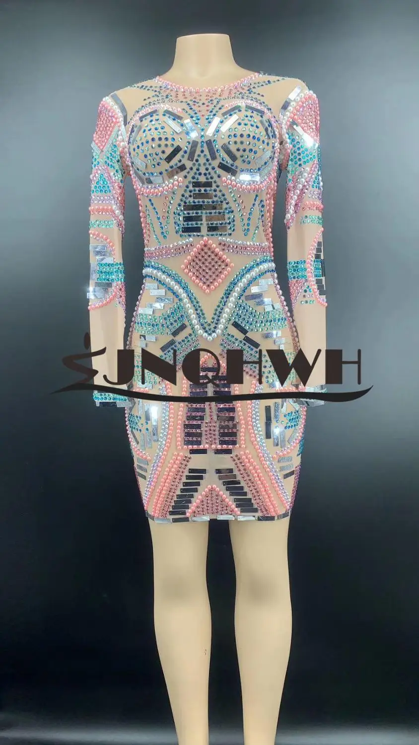 2020 New women Diamonds O-Neck long sleeve Sexy pink Green Mesh Bodycon Celebrity Evening Party Bandage Dress
2020 New women Diamonds O-Neck long sleeve Sexy pink Green Mesh Bodycon Celebrity Evening Party Bandage Dress