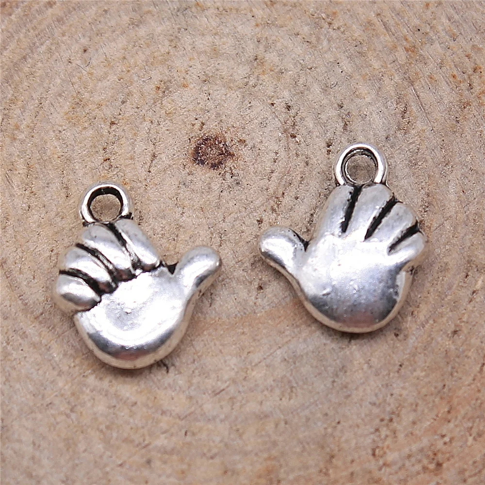 free shipping 43pcs 14x12mm antique silver Small palm charms diy retro jewelry fit Earring keychain hair card pendant
free shipping 43pcs 14x12mm antique silver Small palm charms diy retro jewelry fit Earring keychain hair card pendant