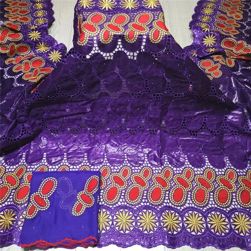 Alisa 2021 Высококачественная французская хлопковая вышитая искусственная ткань 5 + 2 _ последняя африканская кружевная ткань 
Alisa 2021 Высококачественная французская хлопковая вышитая искусственная ткань 5 + 2 _ последняя африканская кружевная ткань