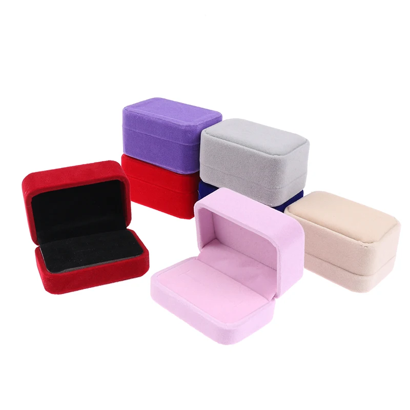 2021 New Luxury Square Velvet Couple Double Ring Box Jewelry Case Storage Organizer Gift Packaging Box Portable Travel Wedding
2021 New Luxury Square Velvet Couple Double Ring Box Jewelry Case Storage Organizer Gift Packaging Box Portable Travel Wedding