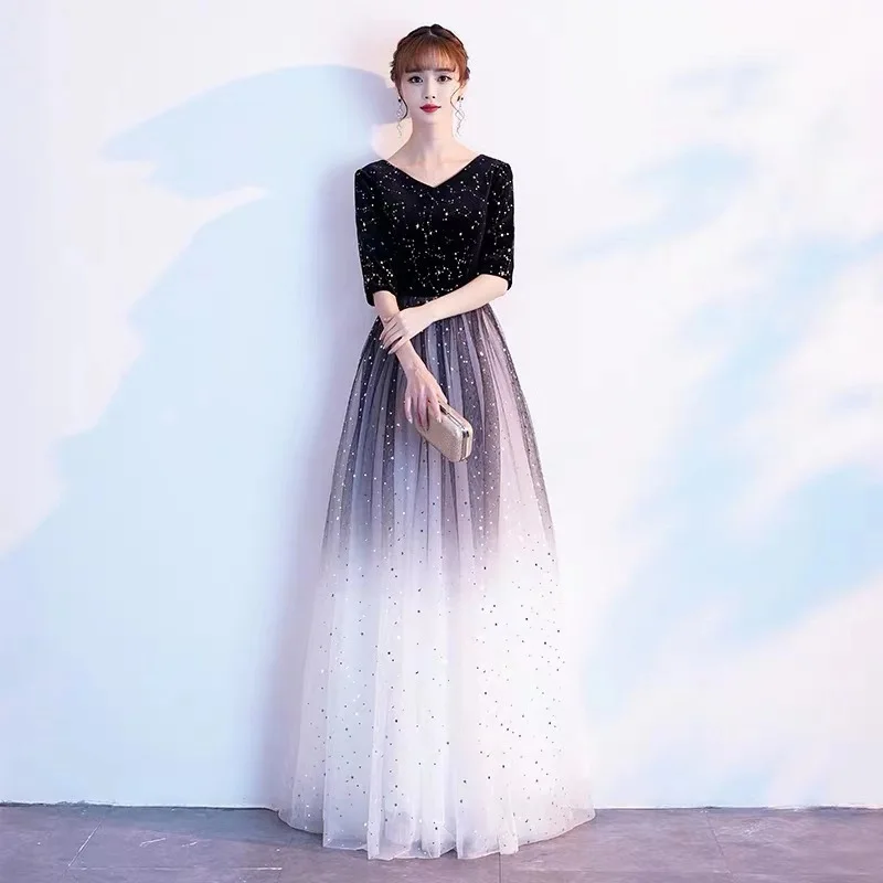 Sequins Women Velour Evening Dress Sexy V-Neck Banquet Host Dresses Floor-Length Pleated Skirts Plus Size S-XXXL Party Prom Gown
Sequins Women Velour Evening Dress Sexy V-Neck Banquet Host Dresses Floor-Length Pleated Skirts Plus Size S-XXXL Party Prom Gown