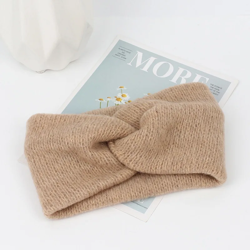 Solid Knitting Cross Knot Woolen Warm Women Headbands Hair Holder Elastic Hairbands Turban Headwraps Fashion Hair Accessories
Solid Knitting Cross Knot Woolen Warm Women Headbands Hair Holder Elastic Hairbands Turban Headwraps Fashion Hair Accessories