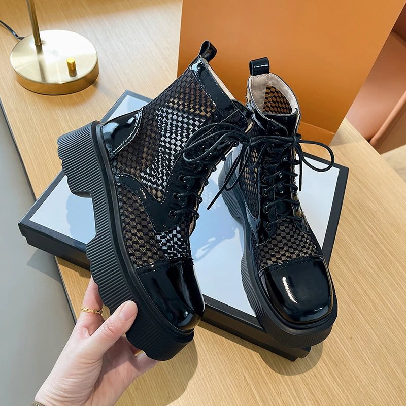 Chunky Heels Female Summer Boots lace up Fashion square Toe Genuine Leather Shoes Woman Party Newest Women Ankle Boot
Chunky Heels Female Summer Boots lace up Fashion square Toe Genuine Leather Shoes Woman Party Newest Women Ankle Boot