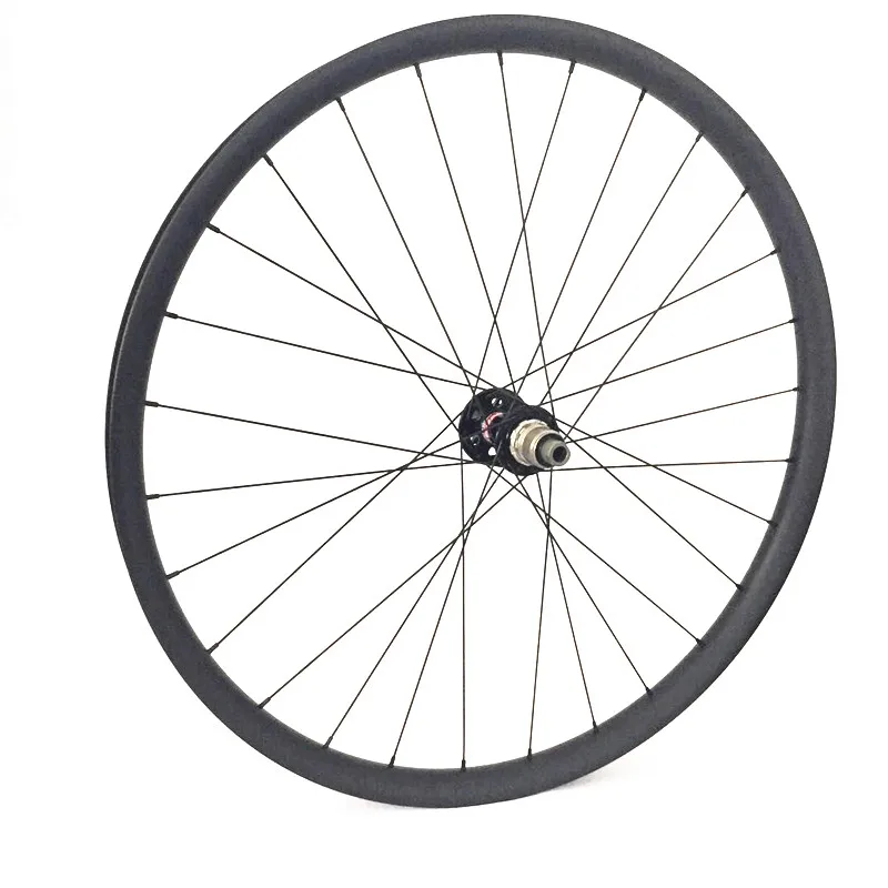 Углеродная колесная пара 29er clincher boost Асимметричная 30x35 мм novatec D792SB бескамерный диск Велосипедное колесо 29 mtb одно заднее колесо 148x12
Углеродная колесная пара 29er clincher boost Асимметричная 30x35 мм novatec D792SB бескамерный диск Велосипедное колесо 29 mtb одно заднее колесо 148x12