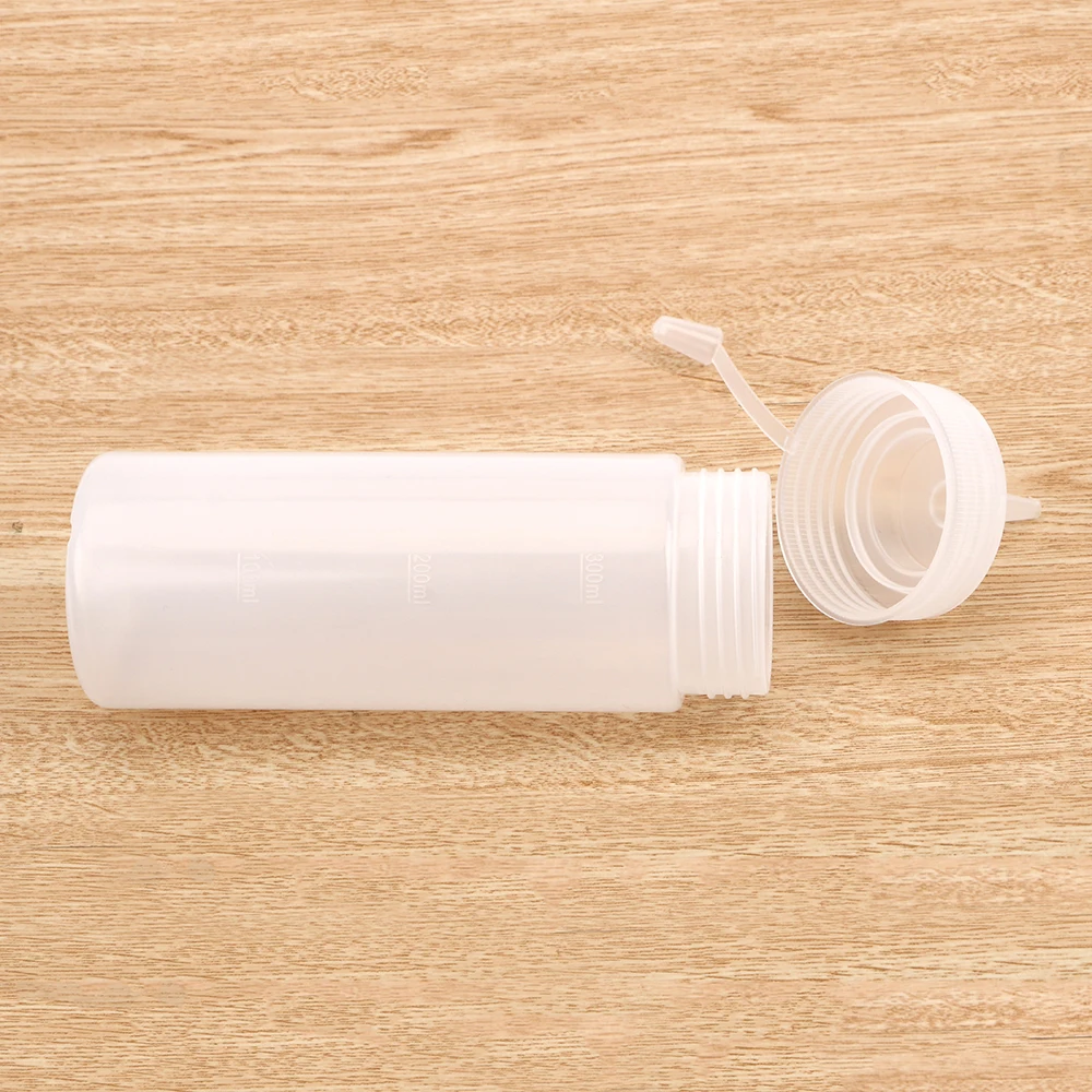 8oz 12oz Squeeze Bottle Plastic Sauce Vinegar Oil Ketchup Gravy Cruet Condiment Dispenser Gravy Boat Kitchen Accessories
8oz 12oz Squeeze Bottle Plastic Sauce Vinegar Oil Ketchup Gravy Cruet Condiment Dispenser Gravy Boat Kitchen Accessories