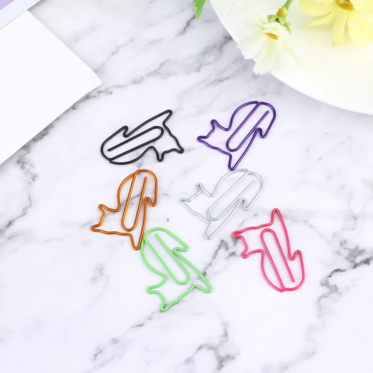 120pcs Paper Clips Funny Metal Cat Shape Paperclips Bookmarks Notebook Planner Clips (Assorted Color)
120pcs Paper Clips Funny Metal Cat Shape Paperclips Bookmarks Notebook Planner Clips (Assorted Color)