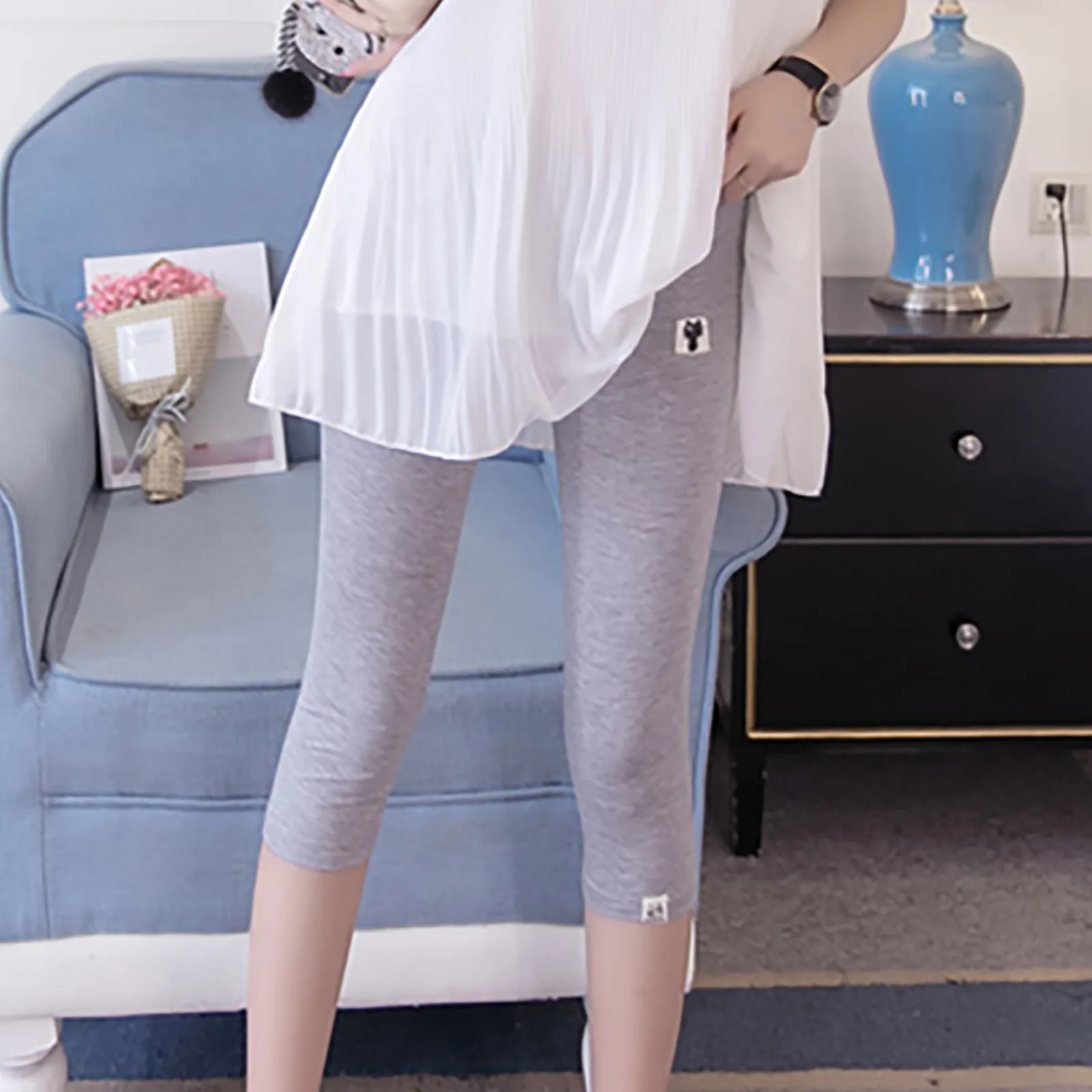 2021 New maternity Leggings pregnant Women Skinny Pants Sexy Patchwork Legging Fitness Slim cropped Trousers plus size Pants #68
2021 New maternity Leggings pregnant Women Skinny Pants Sexy Patchwork Legging Fitness Slim cropped Trousers plus size Pants #68