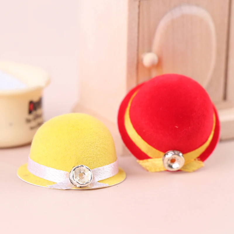 1:12 Dollhouse Miniature Doll Accessories Mini Red Yellow Hat Bowler Hat Doll Decor Baby Kids DIY Toys Gift 
1:12 Dollhouse Miniature Doll Accessories Mini Red Yellow Hat Bowler Hat Doll Decor Baby Kids DIY Toys Gift