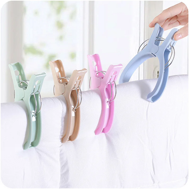 4PCS Quilt Clothes Clips Large Plastic Windproof Clothes Hanging Peg Underwear Socks Clamp Holder for Beach Chair Organization
4PCS Quilt Clothes Clips Large Plastic Windproof Clothes Hanging Peg Underwear Socks Clamp Holder for Beach Chair Organization