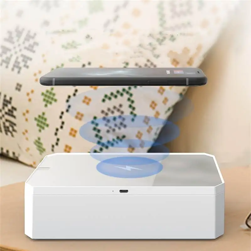 Wireless Charging Disinfection Sterilization Box Portable UV Sterilizer Phone Toothbrush Mask Cosmetic multifunction Clean Tool
Wireless Charging Disinfection Sterilization Box Portable UV Sterilizer Phone Toothbrush Mask Cosmetic multifunction Clean Tool