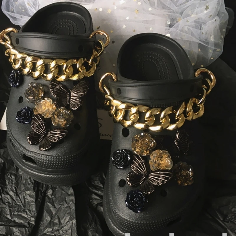 Elegant Croc Charms Butterfly Clogs Shoe Luxury Shoe Charms Vintage Shoe Decoration Fashion Chain Shoe Accessories for Girls
Elegant Croc Charms Butterfly Clogs Shoe Luxury Shoe Charms Vintage Shoe Decoration Fashion Chain Shoe Accessories for Girls