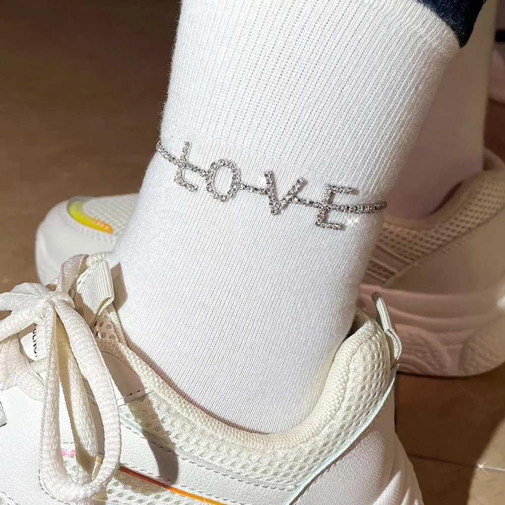 Flatfoosie Trendy New Letter LOVE Rhinestone Anklets for Women Bling Crystal Tennis Chain Ankle Bracelet Boho Beach Foot Jewelry
Flatfoosie Trendy New Letter LOVE Rhinestone Anklets for Women Bling Crystal Tennis Chain Ankle Bracelet Boho Beach Foot Jewelry