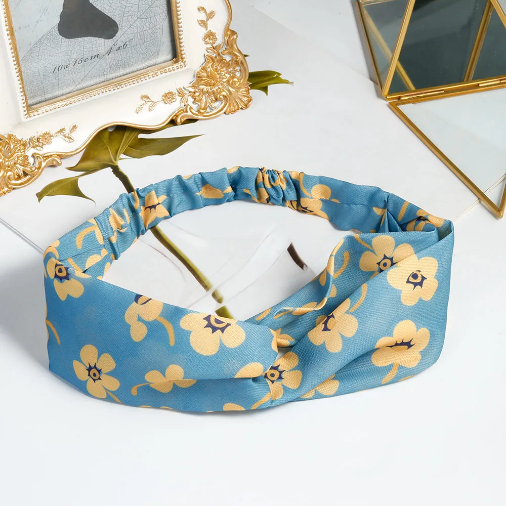 2020 New Fashion Women Elegant Soft Headband Vintage Cross Knot Elastic Hair Bands Solid Girls Hairband Hair 2021 Accessories
2020 New Fashion Women Elegant Soft Headband Vintage Cross Knot Elastic Hair Bands Solid Girls Hairband Hair 2021 Accessories