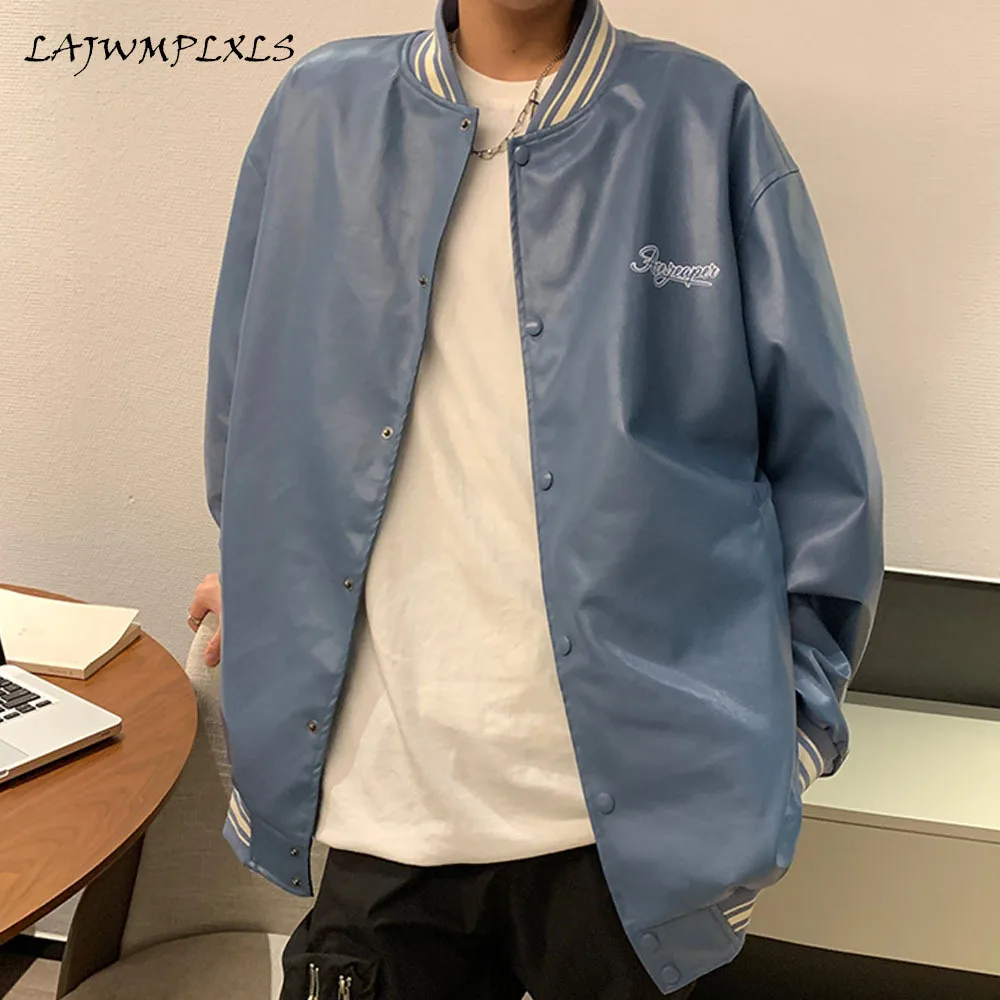Preppy Style Letter Print Bomber Pu Leather Jacket Mens 2021 Autumn Black Loose Hip Hop Single Breasted Streetwear Coat
Preppy Style Letter Print Bomber Pu Leather Jacket Mens 2021 Autumn Black Loose Hip Hop Single Breasted Streetwear Coat