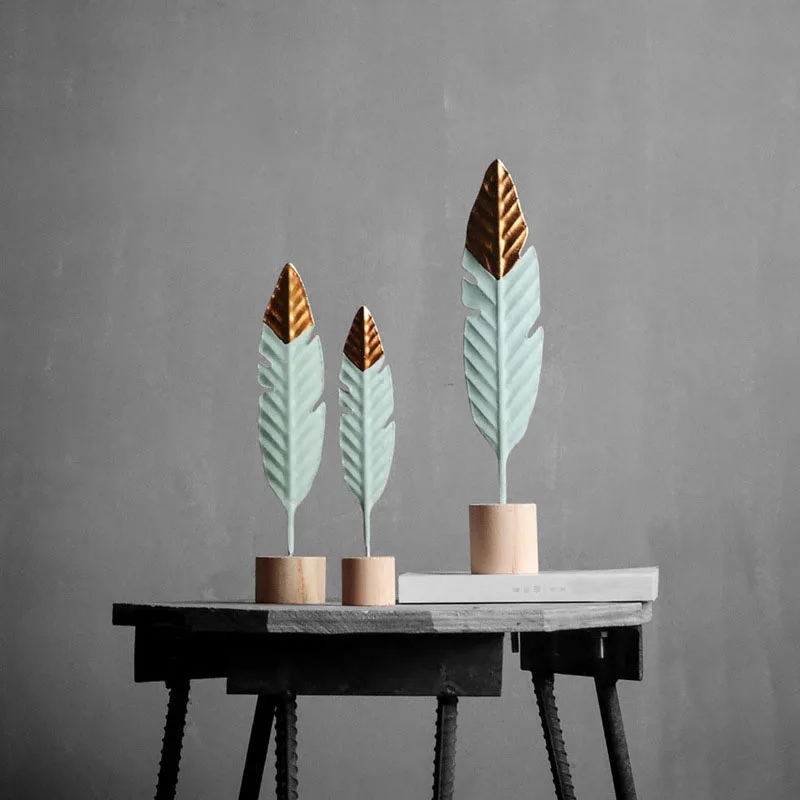 Modern Feather Wooden Decorations Table Fairy Garden Miniature Figurines Fashion Flamingo Home Decoration Accessories Easter
Modern Feather Wooden Decorations Table Fairy Garden Miniature Figurines Fashion Flamingo Home Decoration Accessories Easter
