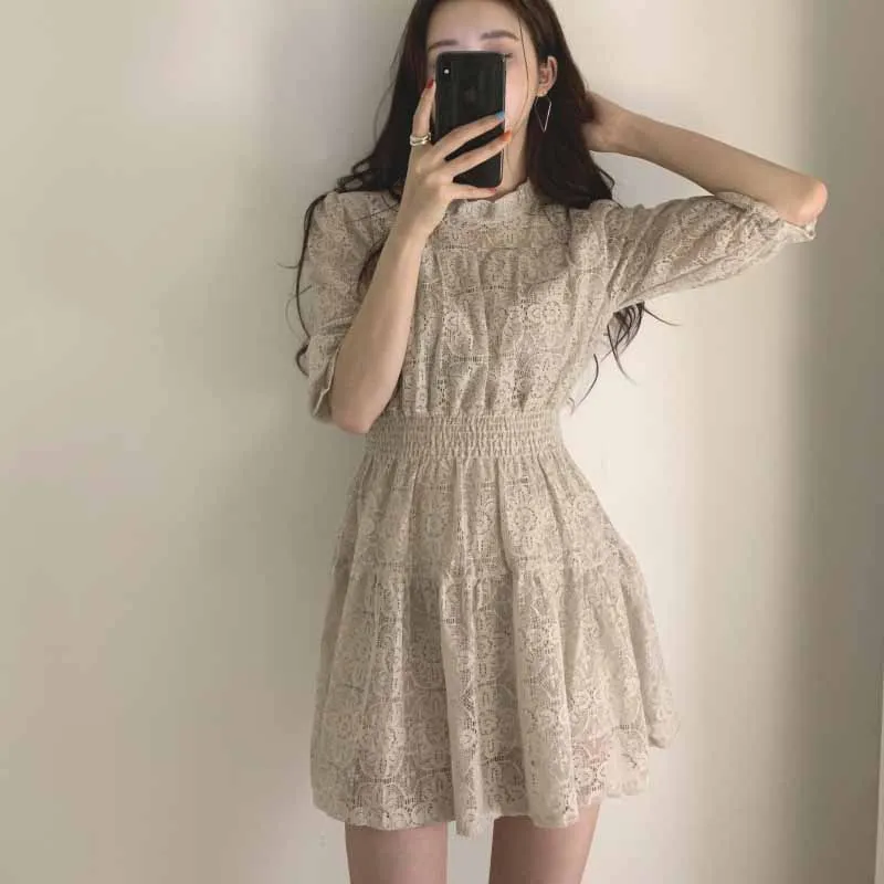 New Summer Bodycon Sexy Mini Dress Women Elegant Half Sleeve White Women Dress A-Line Lace-up Party Ladies Dresses Vestido 12106
New Summer Bodycon Sexy Mini Dress Women Elegant Half Sleeve White Women Dress A-Line Lace-up Party Ladies Dresses Vestido 12106