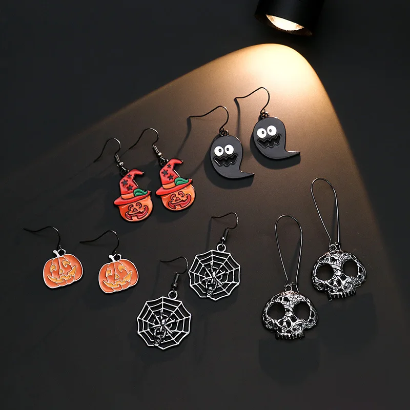 2021 Wholesale Korean Fashion Halloween Earrings Fun Funny Net Red Skull Ghost Bat Horror Creative Earrings for Women
2021 Wholesale Korean Fashion Halloween Earrings Fun Funny Net Red Skull Ghost Bat Horror Creative Earrings for Women