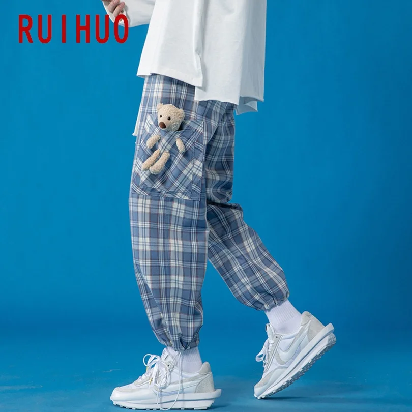 RUIHUO 2021 New Plaid Harem Pants Men Trousers Casual Joggers Pants Men Sweatpants Hip Hop Streetwear Male Plus Size M-4XL
RUIHUO 2021 New Plaid Harem Pants Men Trousers Casual Joggers Pants Men Sweatpants Hip Hop Streetwear Male Plus Size M-4XL