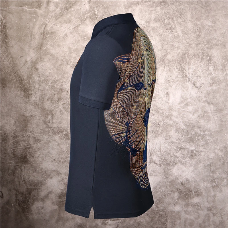 Brand Men Polo Shirt Men Short Sleeve Quality100% Cotton Street Casual Tops 3D Rhinestone Animal Print Plein Polo Sportswear 
Brand Men Polo Shirt Men Short Sleeve Quality100% Cotton Street Casual Tops 3D Rhinestone Animal Print Plein Polo Sportswear