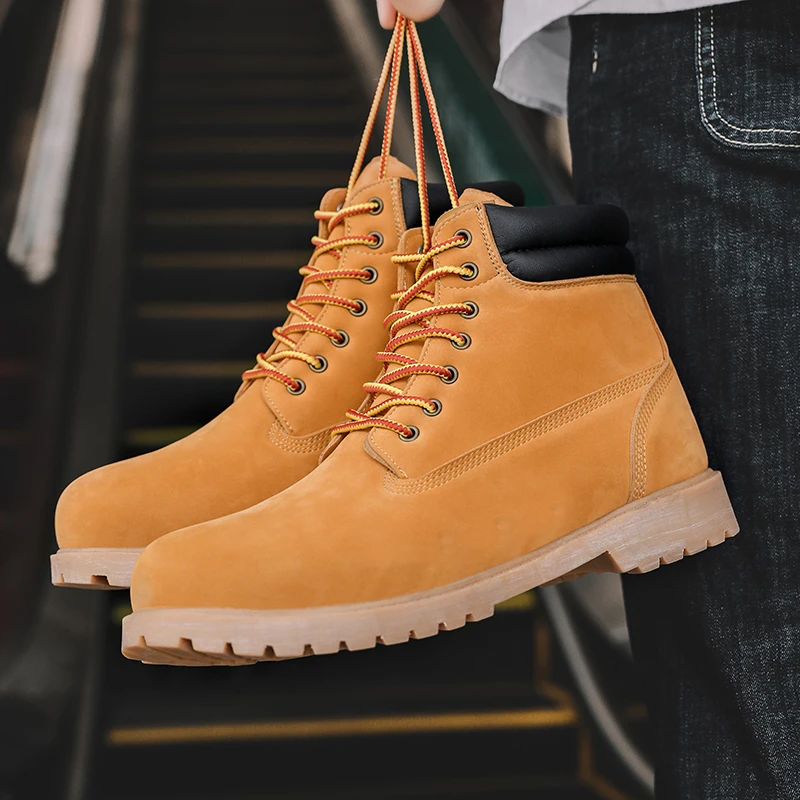 2020 High Top Velvet Men Military Boot Warm Plush Winter Snow Boot Vintage Men Flat Motorcycle Boot Men Casual Cotton Boot Big47
2020 High Top Velvet Men Military Boot Warm Plush Winter Snow Boot Vintage Men Flat Motorcycle Boot Men Casual Cotton Boot Big47