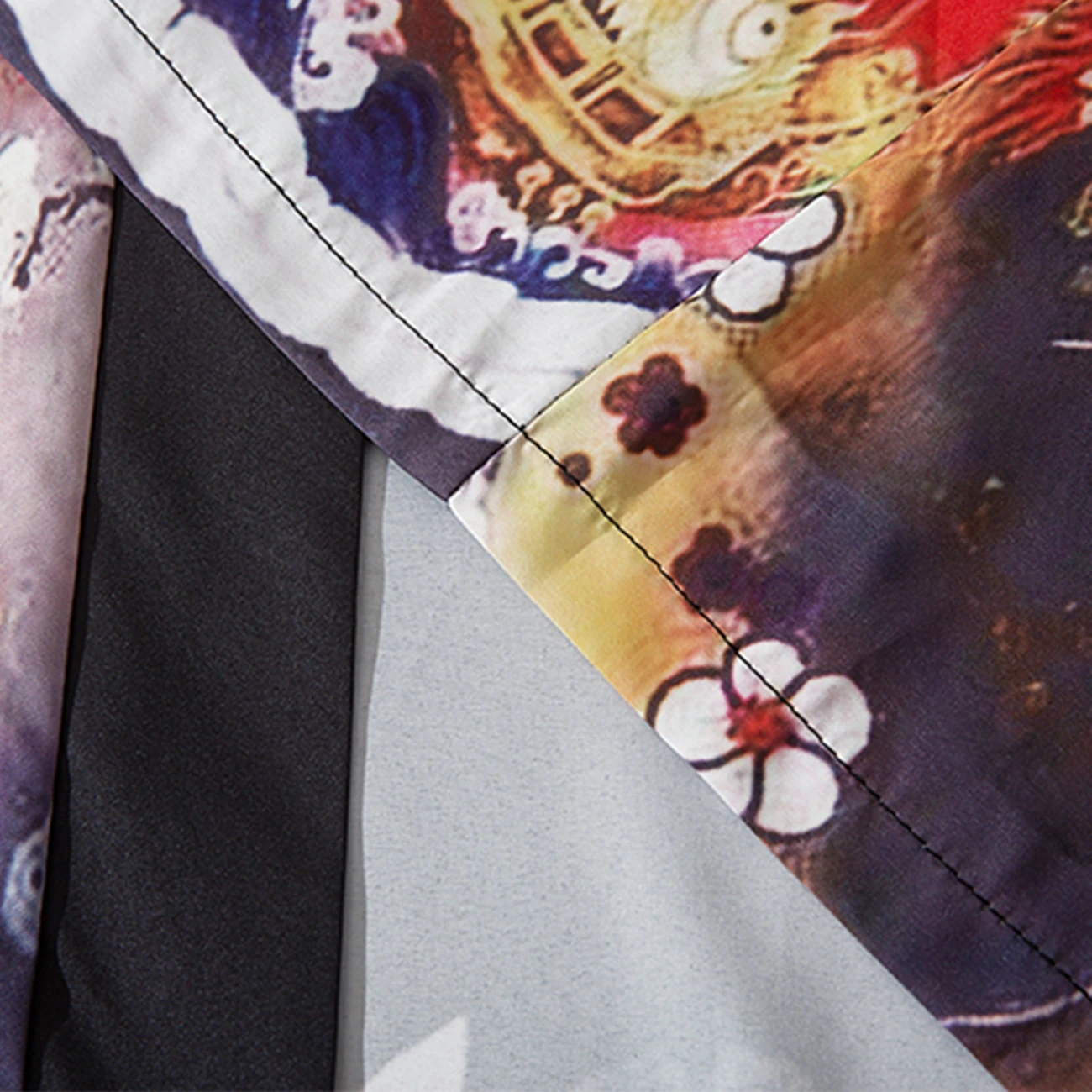 2020 Summer Hip Hop Japanese Kimono Jacket Men Cherry Blossom Print Harajuku Loose Shirt Streetwear Front Open Coat 
2020 Summer Hip Hop Japanese Kimono Jacket Men Cherry Blossom Print Harajuku Loose Shirt Streetwear Front Open Coat