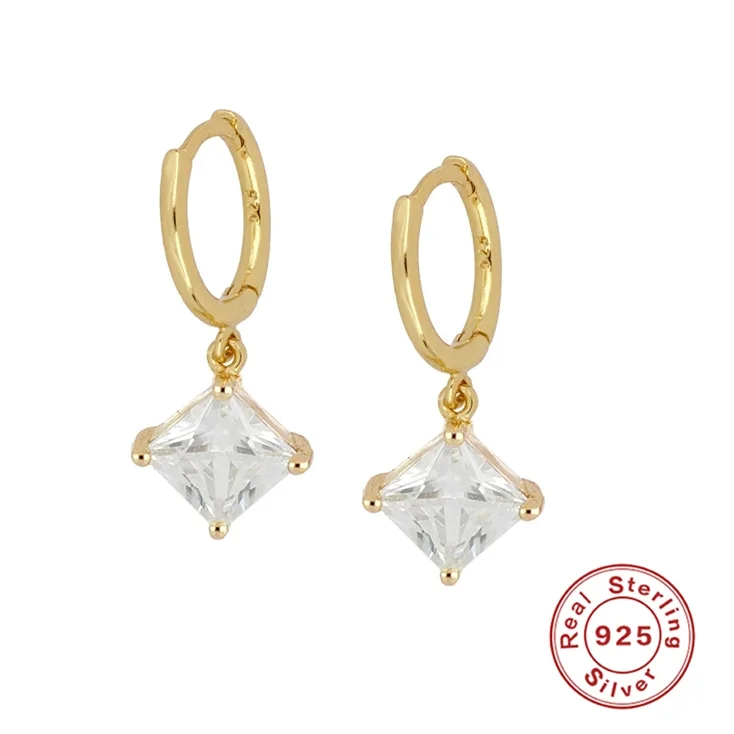 Simple Square Zircon Earring for Women Gold Silver Earrings 2021 Fashionable Earrings Jewelry Pendientes Brincos Aretes Luxury
Simple Square Zircon Earring for Women Gold Silver Earrings 2021 Fashionable Earrings Jewelry Pendientes Brincos Aretes Luxury