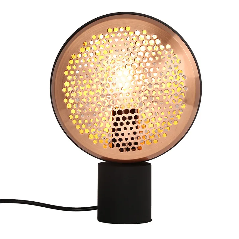 Modern Luxury Metal Desk Lamp Creative Personality Table Lamps For Living Room Bedroom Bedside Home Decor Table Lights TA106
Modern Luxury Metal Desk Lamp Creative Personality Table Lamps For Living Room Bedroom Bedside Home Decor Table Lights TA106