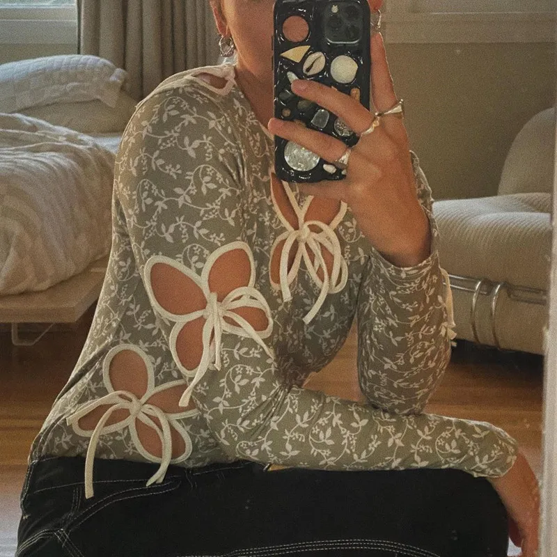 Butterfly Hollow Out Bandage Long Sleeve T-shirts Streetwear Floral Print O-neck Tops Fashion Outfits Tee Tops woman tshirts
Butterfly Hollow Out Bandage Long Sleeve T-shirts Streetwear Floral Print O-neck Tops Fashion Outfits Tee Tops woman tshirts